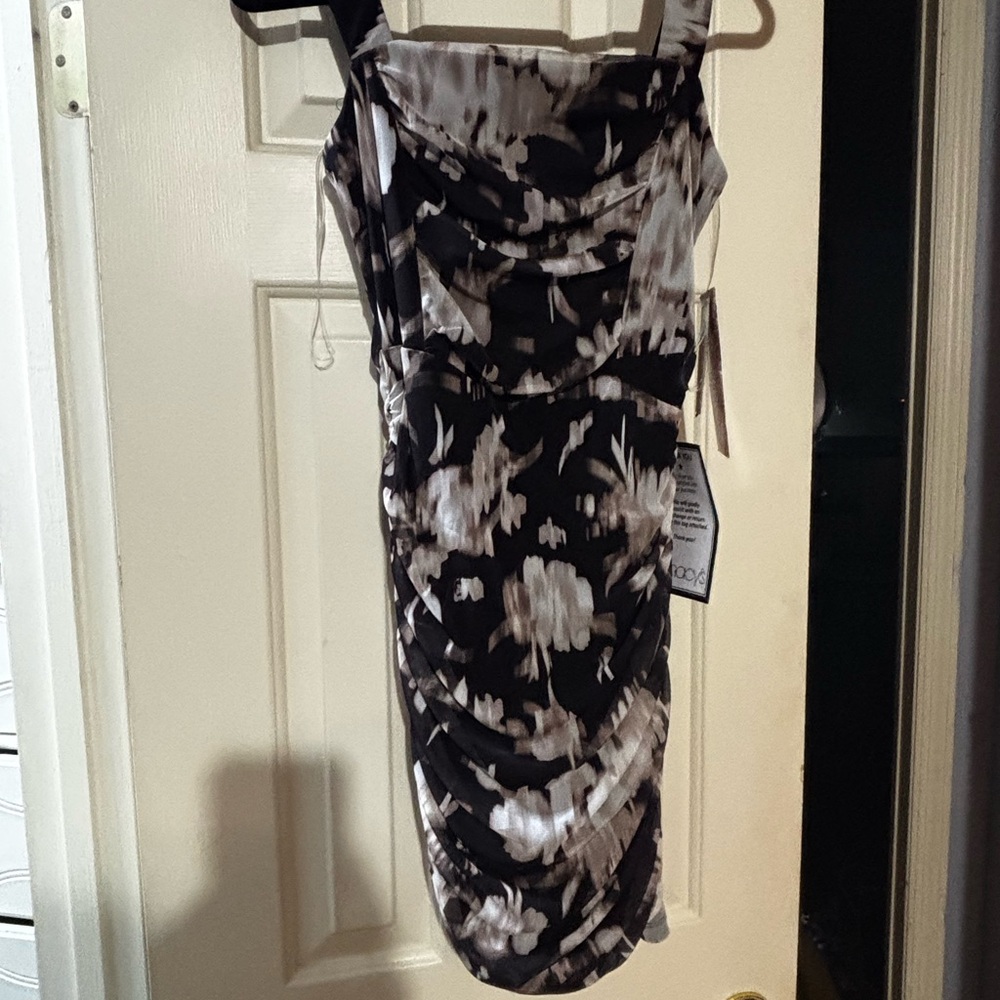 Emerald Sundae Black and White Ruched Bodycon Midi Dress